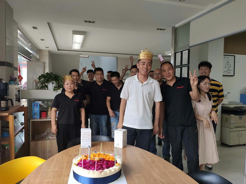 昆山新恒邦員工生日會(huì)